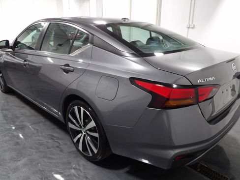 Used 2022 Nissan Altima 2.5 SR FWD image 5