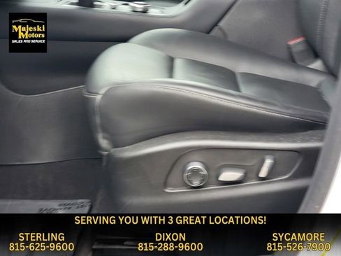 Used 2024 Cadillac XT4 Premium Luxury image 20