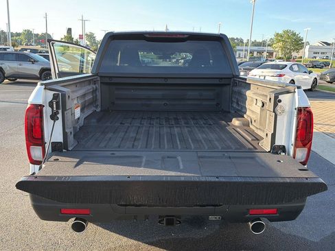 Used 2023 Honda Ridgeline Sport image 33