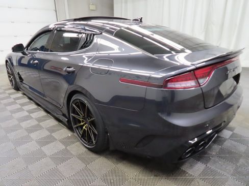Used 2023 Kia Stinger GT-Line w/ Sun & Sound Package image 5
