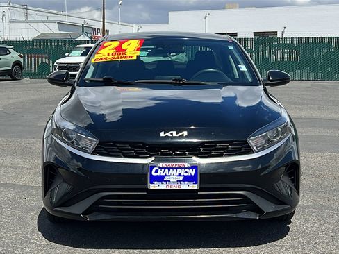 Used 2024 Kia Forte LXS FWD image 2