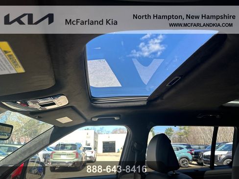 Used 2025 Hyundai Santa Fe Calligraphy image 12