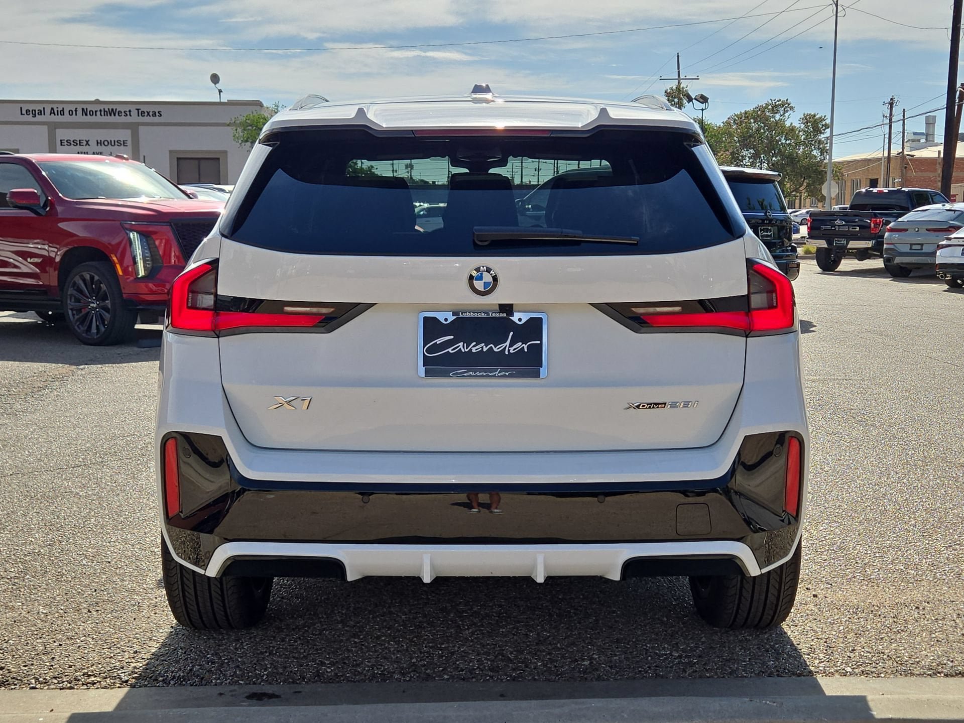 Used 2026 BMW X1 xDrive28i w/ Technology Package AWD/4WD image 12