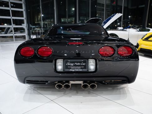 Used 2003 Chevrolet Corvette Z06 w/ Memory Package, 3 Drivers RWD image 3