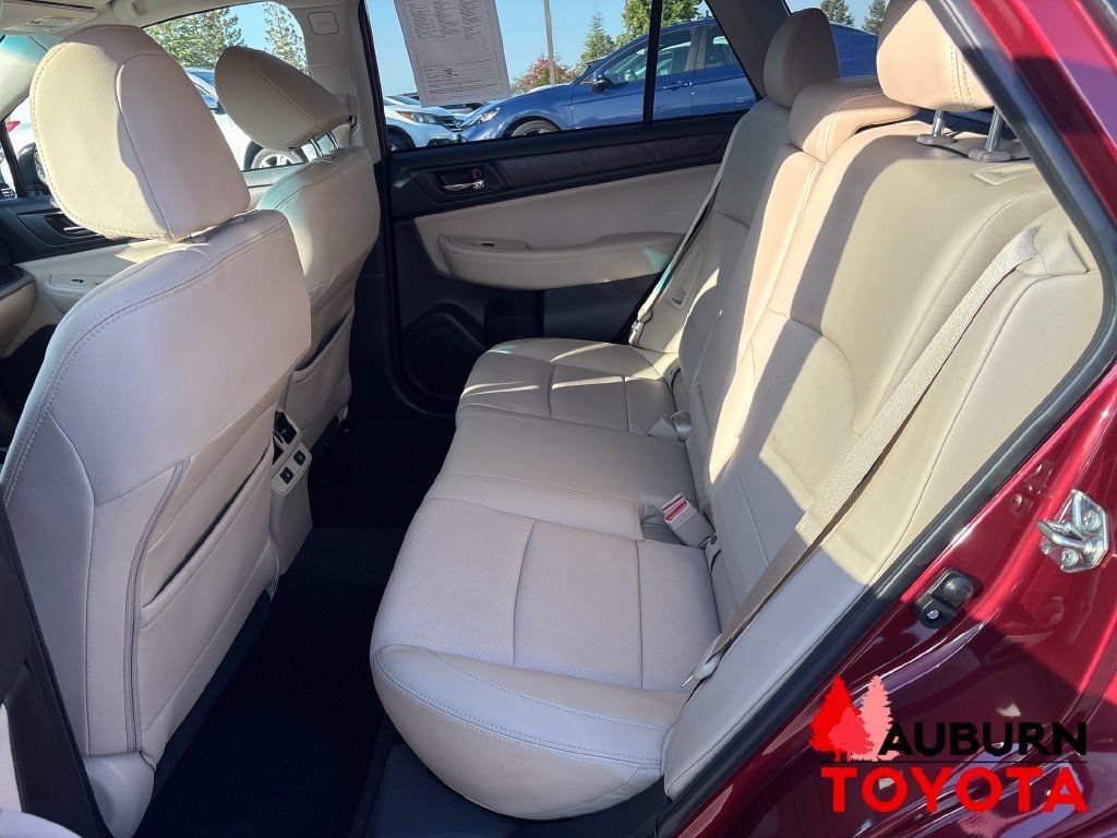 Used 2017 Subaru Outback 2.5i Limited AWD/4WD image 18