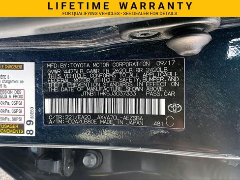 Used 2018 Toyota Camry SE FWD image 34