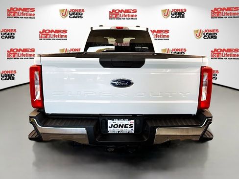 Used 2024 Ford F250 XLT w/ FX4 Off-Road Package AWD/4WD image 15