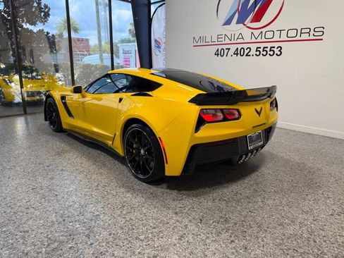Used 2018 Chevrolet Corvette Z06 RWD image 5