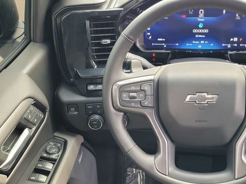 Used 2026 Chevrolet Silverado 1500 ZR2 AWD/4WD image 12