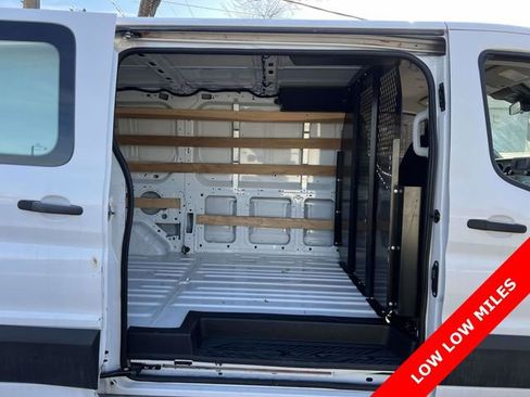 Used 2024 Ford Transit 250 Low Roof w/ Exterior Upgrade Package RWD image 5
