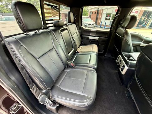 Used 2019 Ford F150 Lariat w/ Equipment Group 502A Luxury AWD/4WD image 10
