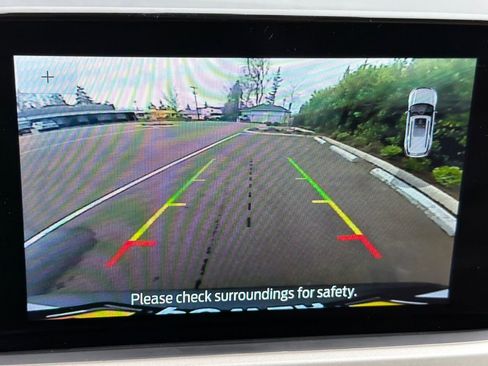 Used 2022 Ford Escape SE w/ Cold Weather Package image 19