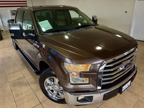 Used 2015 Ford F150 XLT w/ Equipment Group 302A Luxury RWD image 3