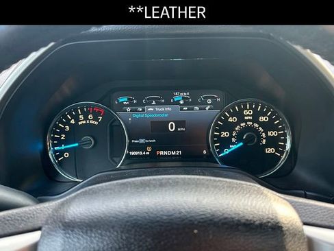 Used 2015 Ford F150 Lariat w/ Equipment Group 502A Luxury image 8