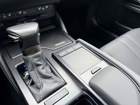 Used 2022 Lexus ES 350 F Sport FWD image 25
