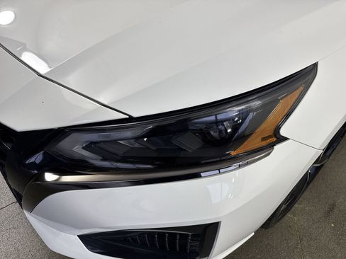 Certified 2024 Nissan Altima 2.5 SR image 29