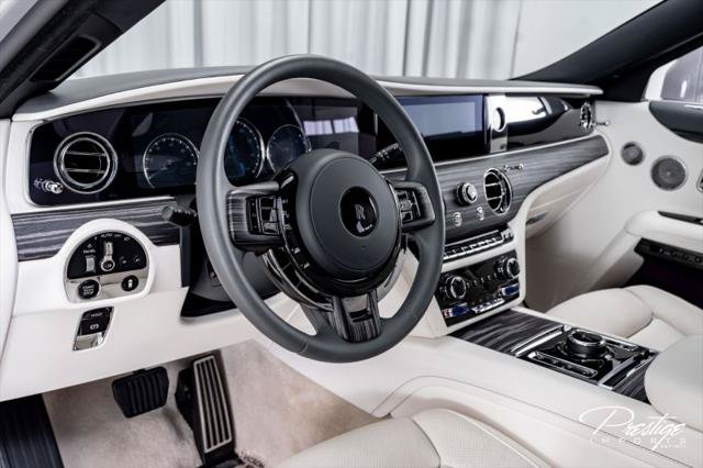 Used 2021 Rolls-Royce Ghost AWD/4WD image 32