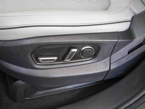 Used 2024 Rivian R1S Launch Edition Quad AWD/4WD image 22