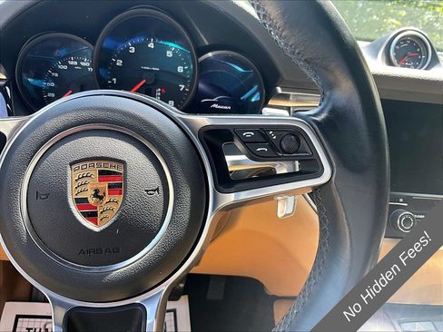 Used 2017 Porsche Macan AWD/4WD image 16