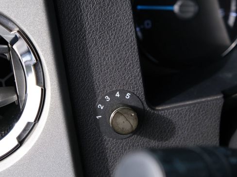 Used 2015 Ford F350 Lariat w/ Lariat Interior Package image 63