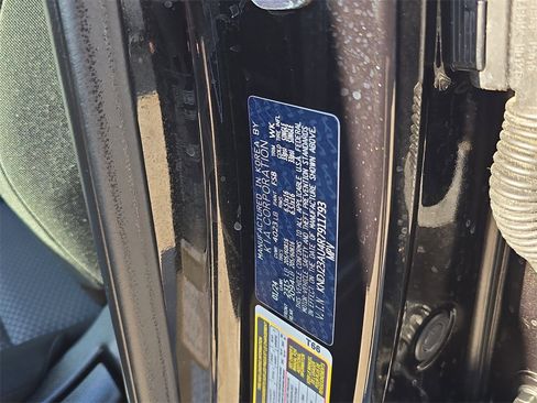 Certified 2024 Kia Soul LX image 35