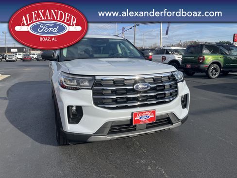 New 2026 Ford Explorer Active w/ Active Comfort Package image 5