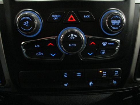 Used 2016 RAM 1500 Big Horn image 20