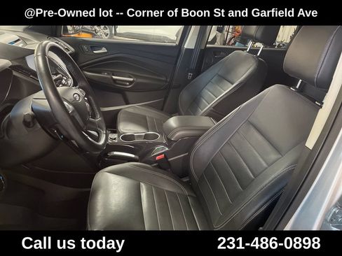 Used 2014 Ford Escape Titanium w/ Equipment Group 401A AWD/4WD image 14
