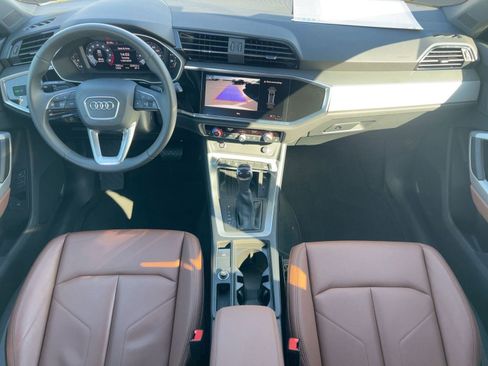 Certified 2025 Audi Q3 2.0T Premium w/ Convenience Package image 16