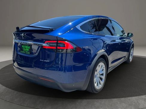 Used 2020 Tesla Model X Long Range AWD/4WD image 5