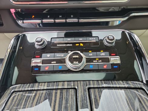 Used 2019 Lincoln Navigator L Black Label w/ Cargo Package image 26