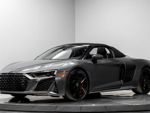 Used 2022 Audi R8 V10 performance image 4
