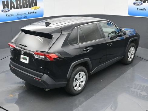 Used 2023 Toyota RAV4 LE FWD image 25