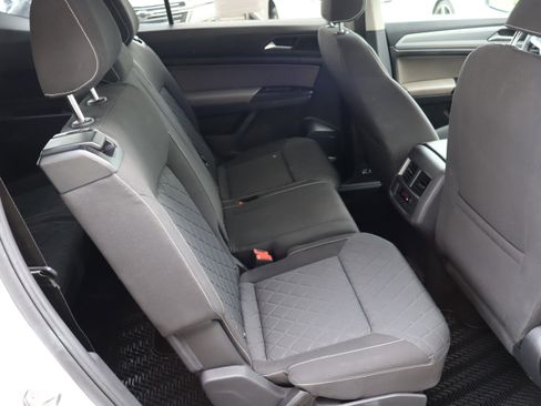 Used 2021 Volkswagen Atlas S image 35