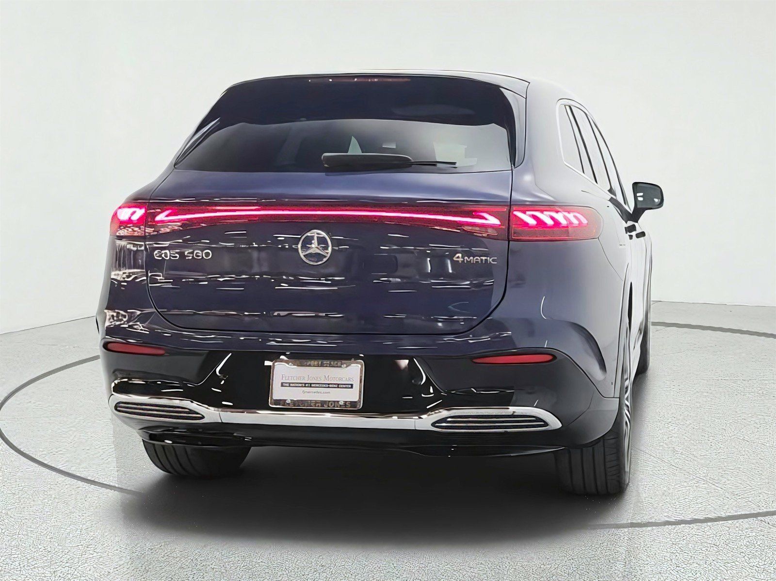 Used 2023 Mercedes-Benz EQS 580 4MATIC SUV image 6