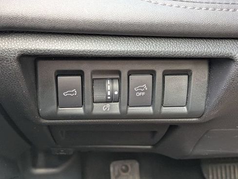 Used 2023 Subaru Outback Limited AWD/4WD image 28