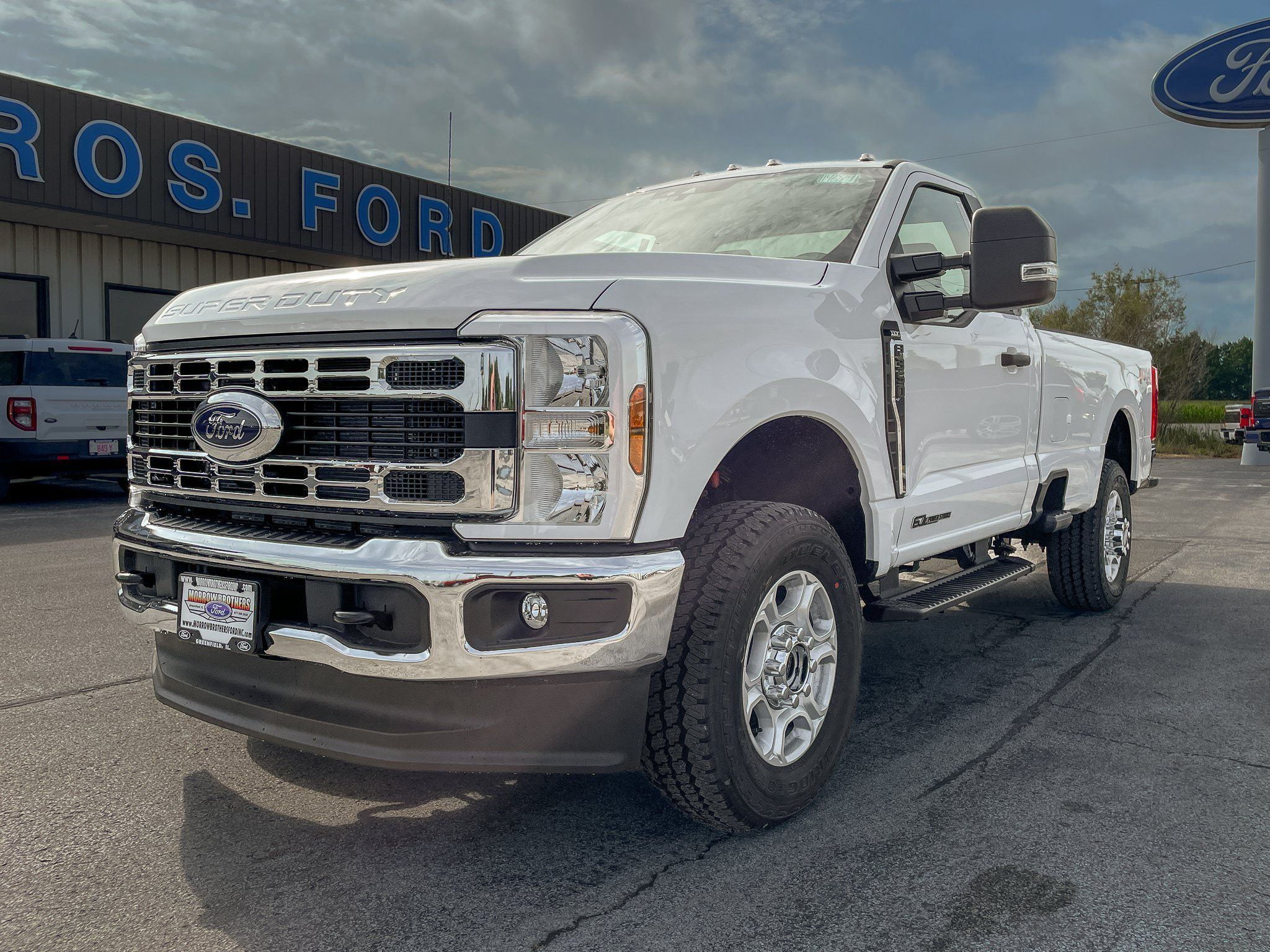 New 2026 Ford F350 XLT AWD/4WD image 2