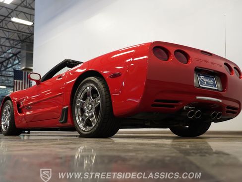 Used 1999 Chevrolet Corvette Convertible w/ Memory Pkg RWD image 27