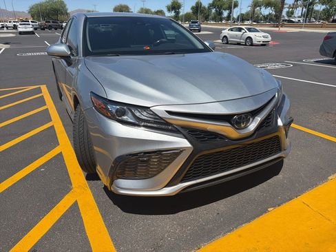 Used 2022 Toyota Camry XSE w/ Carpet Mat Package (TMS) FWD image 2