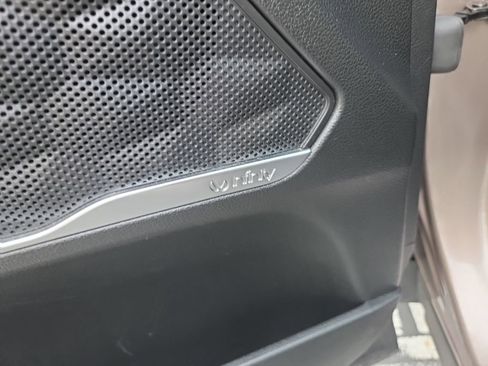 Used 2019 Hyundai Santa Fe SEL FWD image 21