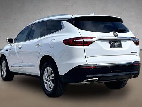Used 2019 Buick Enclave Essence image 11