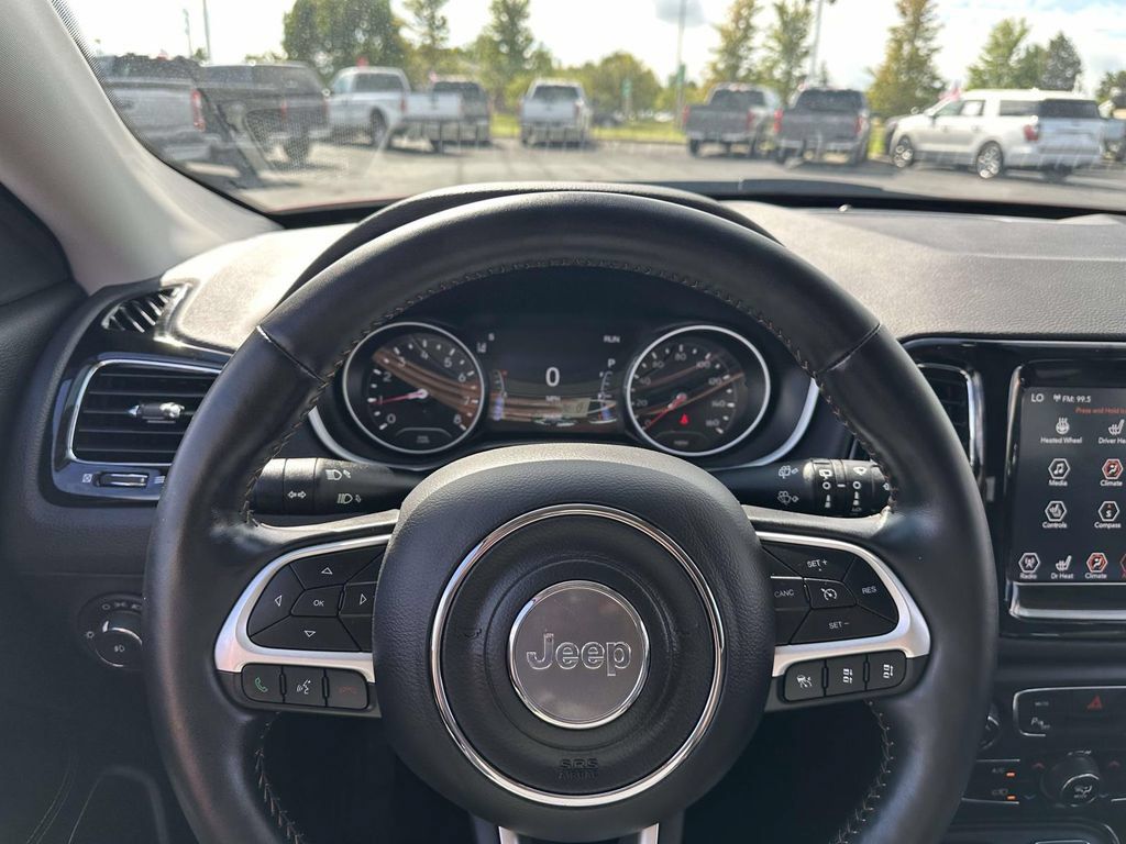 Used 2021 Jeep Compass Limited AWD/4WD image 17