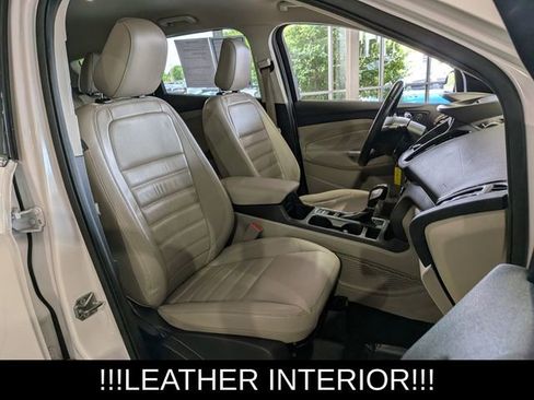 Used 2018 Ford Escape SEL AWD/4WD image 22