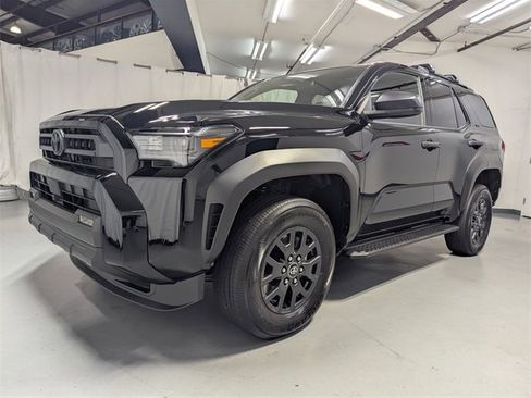 Used 2025 Toyota 4Runner SR5 image 5
