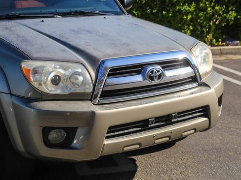 Used 2006 Toyota 4Runner SR5 RWD image 4