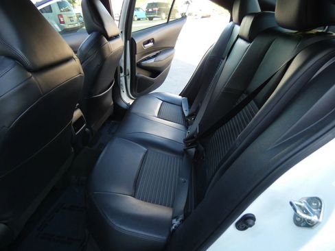 Used 2020 Toyota Corolla XSE image 45