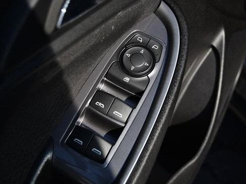 Used 2024 Chevrolet Malibu LT image 9