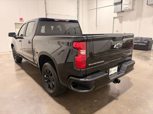 Used 2023 Chevrolet Silverado 1500 Custom AWD/4WD image 7