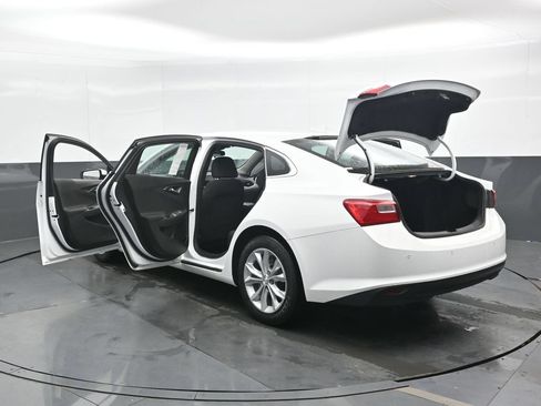 Used 2024 Chevrolet Malibu LT FWD image 48