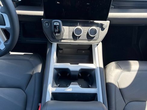 New 2026 Land Rover Defender 110 S AWD/4WD image 23